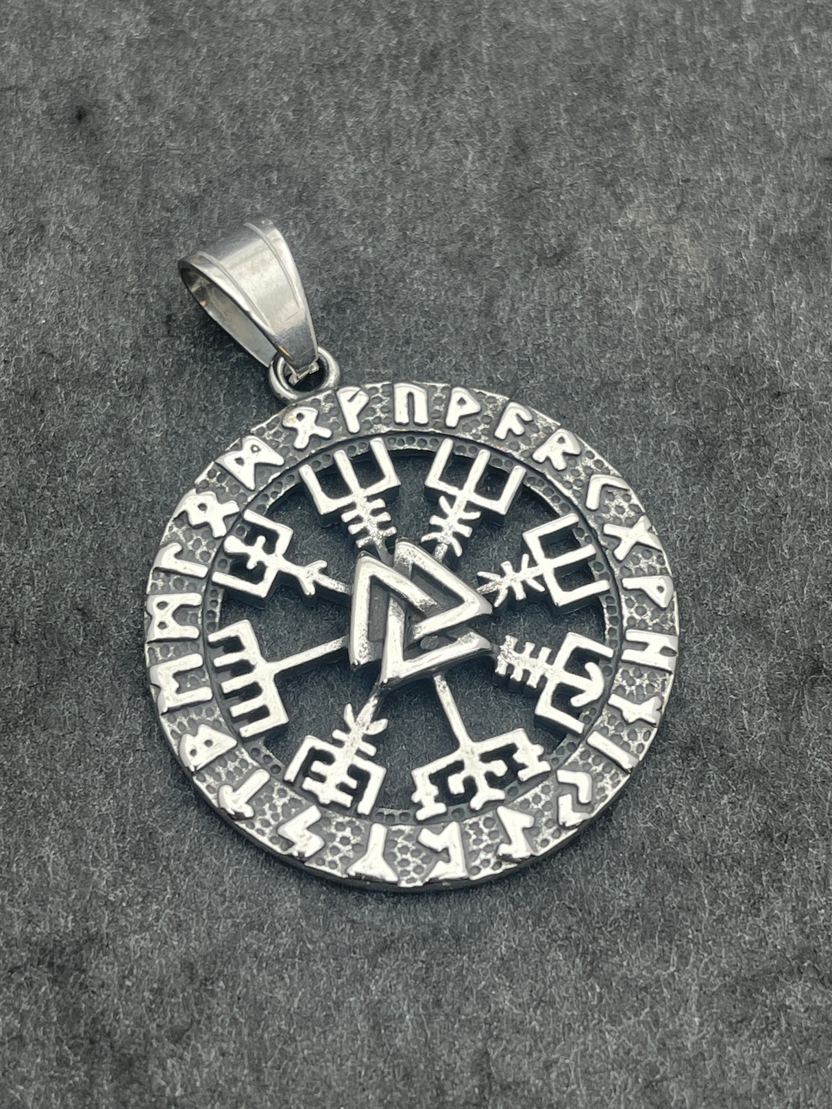 Edelstahlanhänger VEGVISIR 1