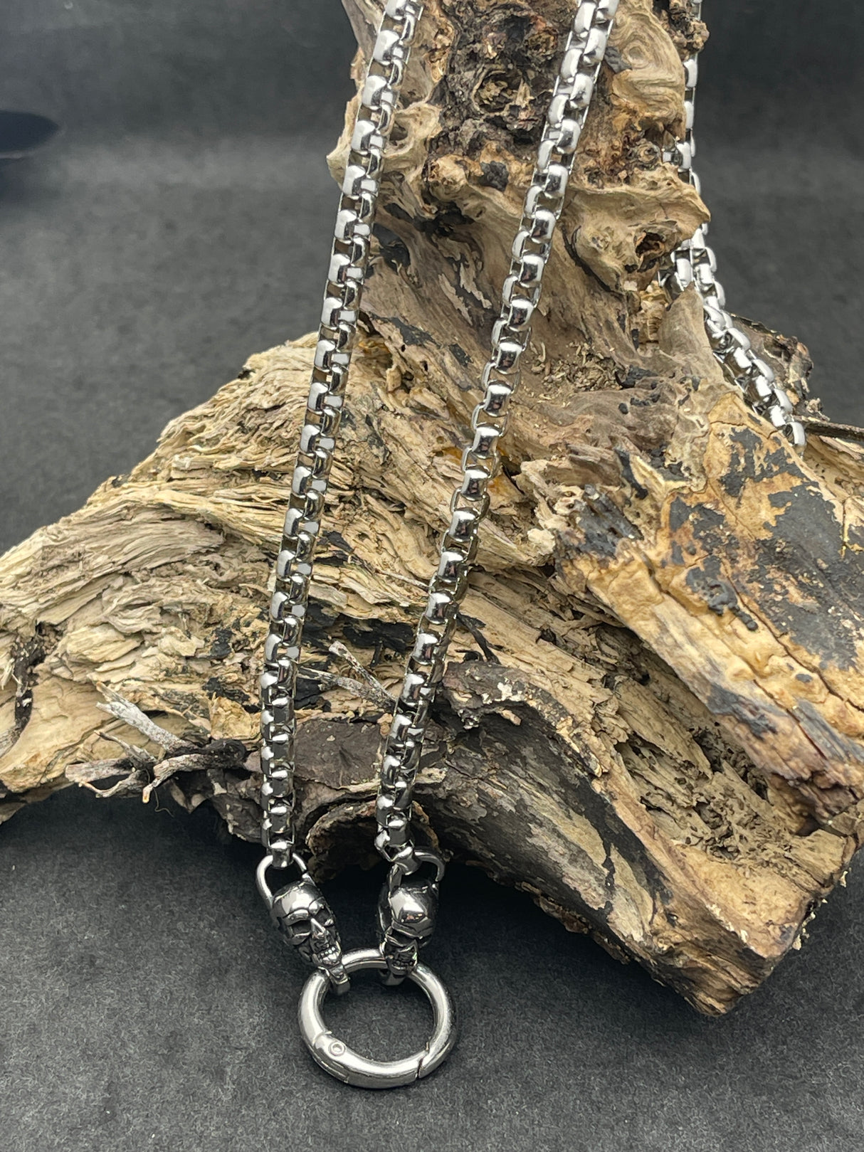 Edelstahlhalskette NOBLE SKULL