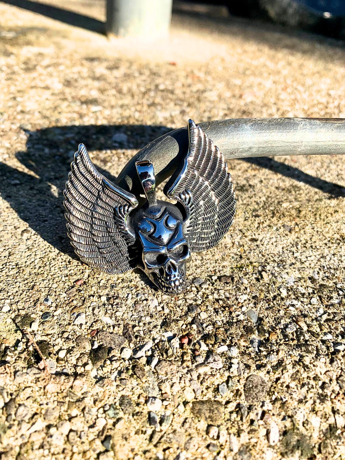 Edelstahlanhänger BIG FLYING SKULL