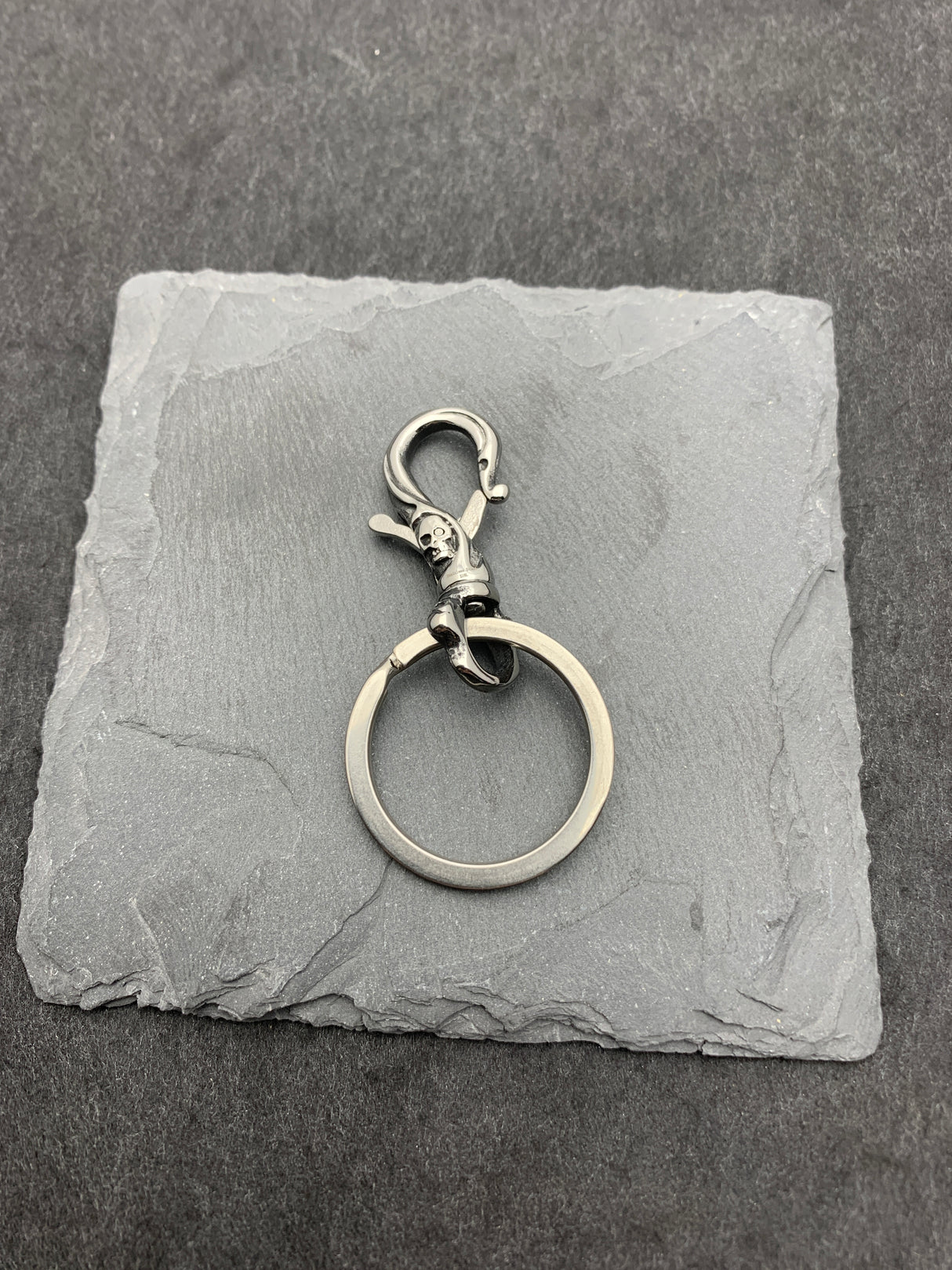 Edelstahl Schlüsselanhänger MONEY-SKULL 2