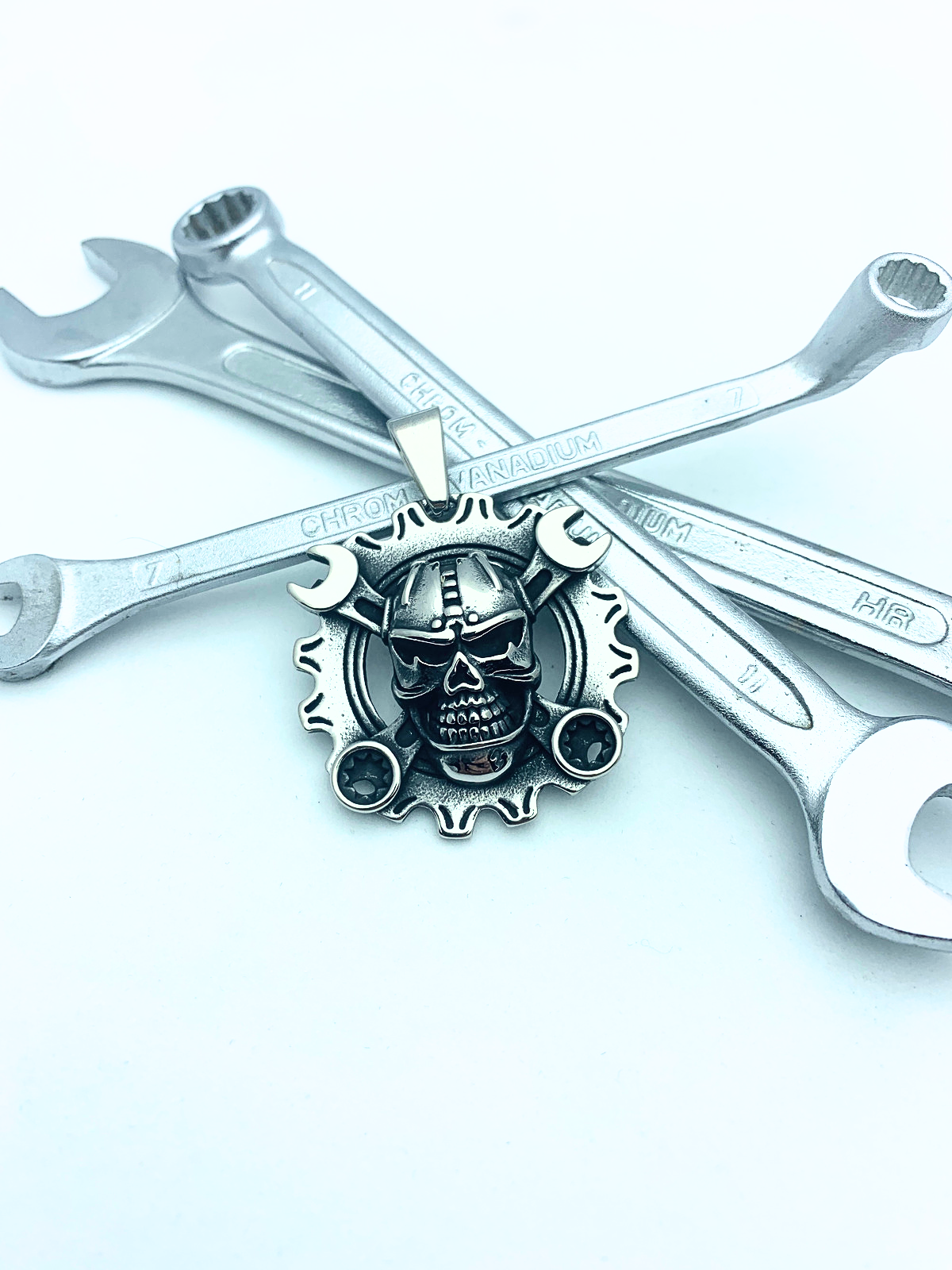 Edelstahlanhänger HARD WORKER