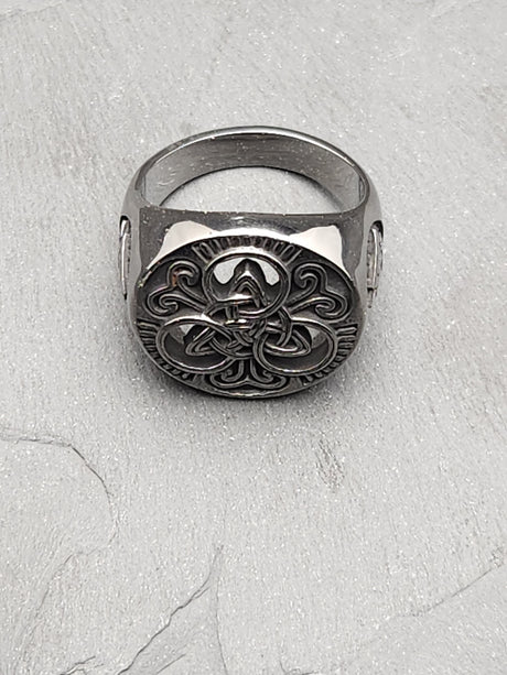 Edelstahl Ring TRIQUETRA