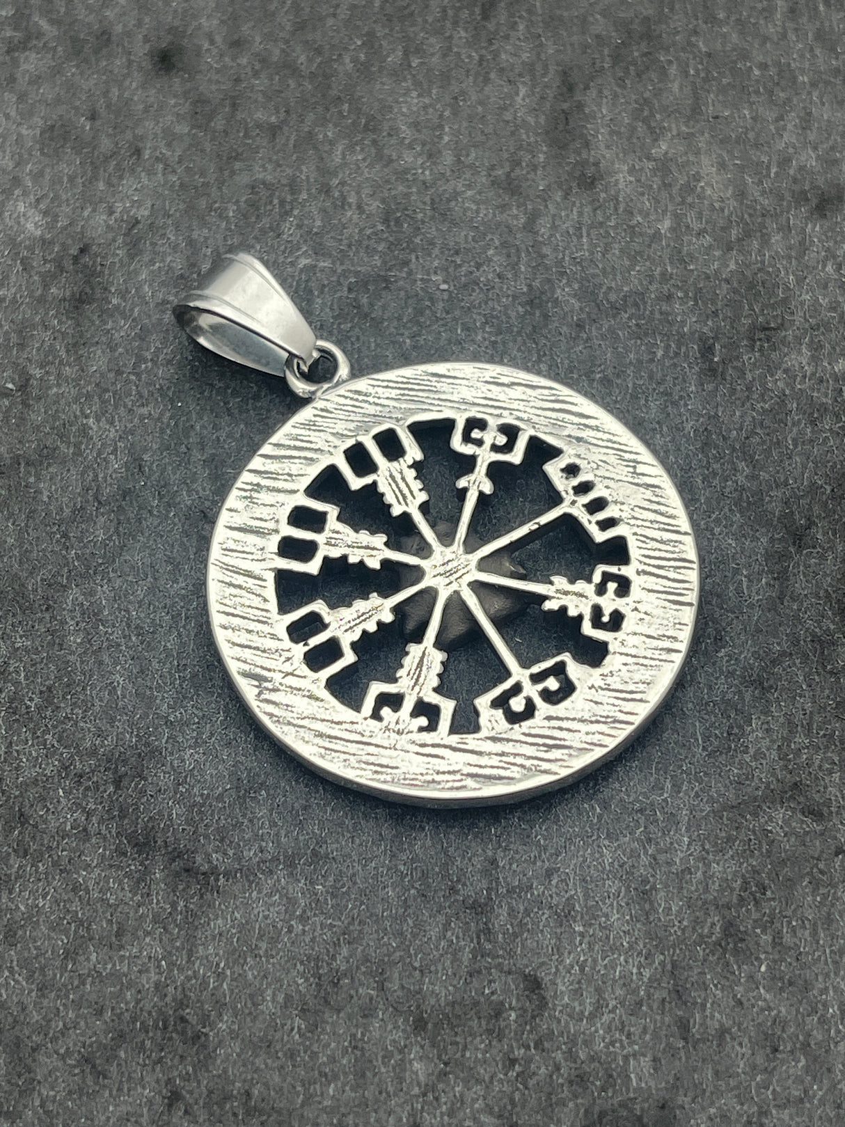 Edelstahlanhänger VEGVISIR 1
