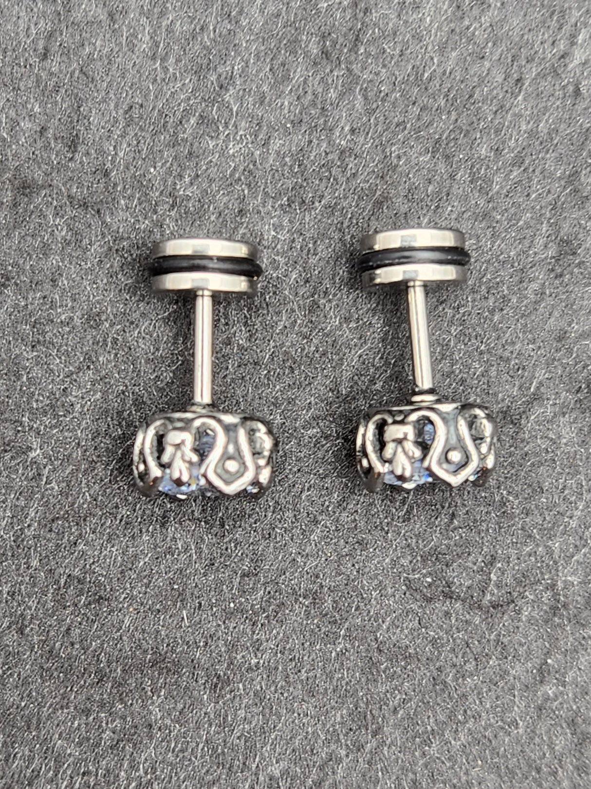 Edelstahl Ohrstecker "White Rose" mit Drehverschluss