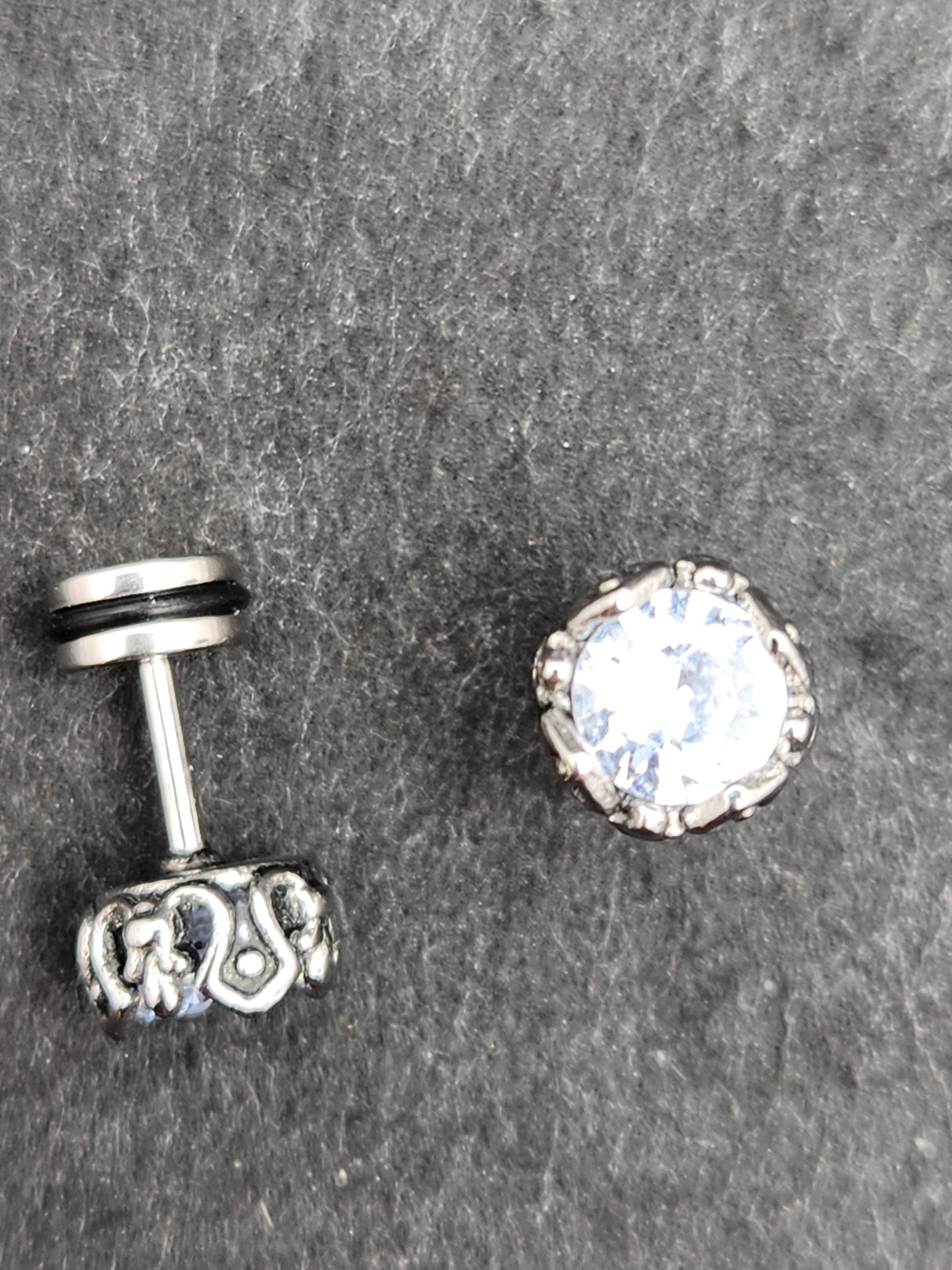 Edelstahl Ohrstecker "White Rose" mit Drehverschluss
