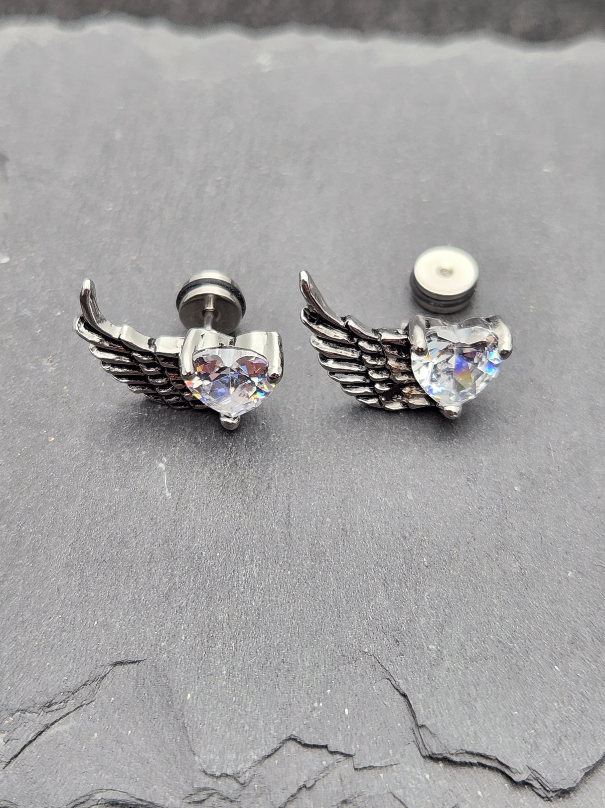 Edelstahl Ohrstecker "White Wing" mit Drehverschluss (1 Ohrstecker)